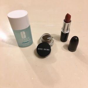 SALE: Cosmetic bundle! ⚡️